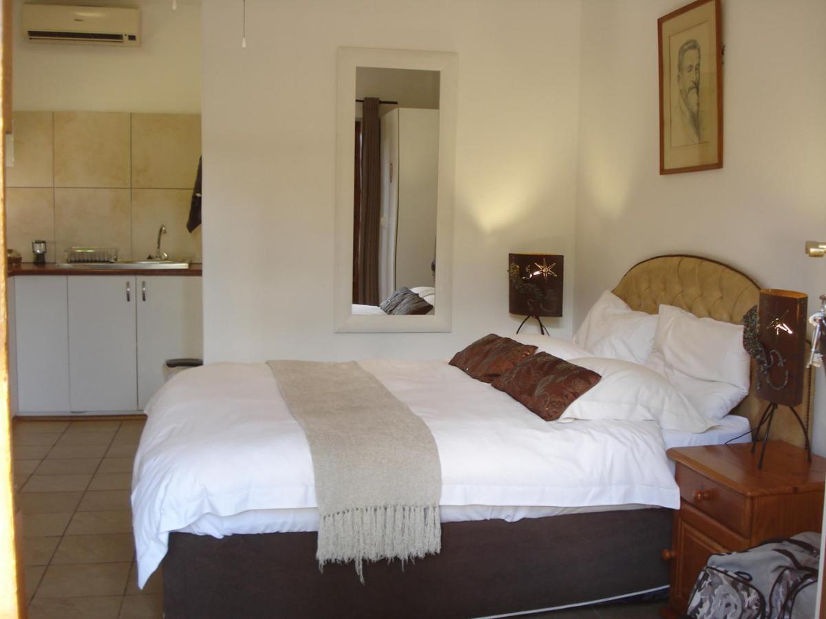 Kuru-Kuru Guesthouse 库鲁曼 外观 照片